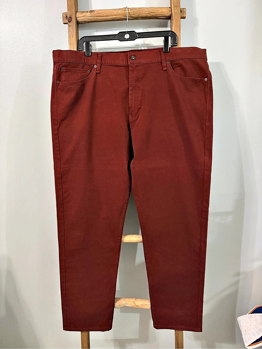 Slick Men’s Dockers Smart 360 Flex Jean Cut Pants Tapered Fit Burgundy 42x38